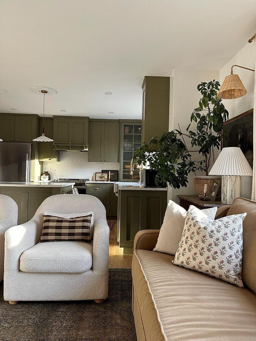 MILA || Blush Floral Printed Throw Pillow