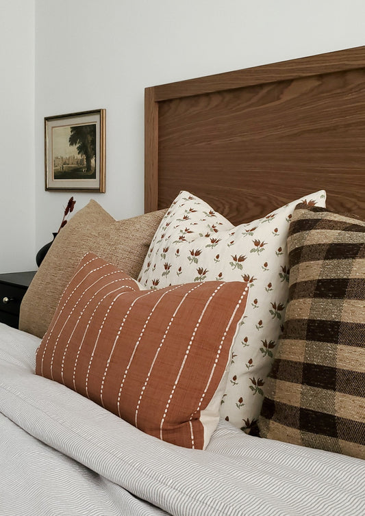 Cozy Bedroom Styling