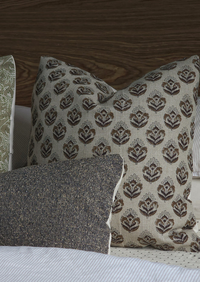 "Dorothy" Linen Blockprint Throw Pillow