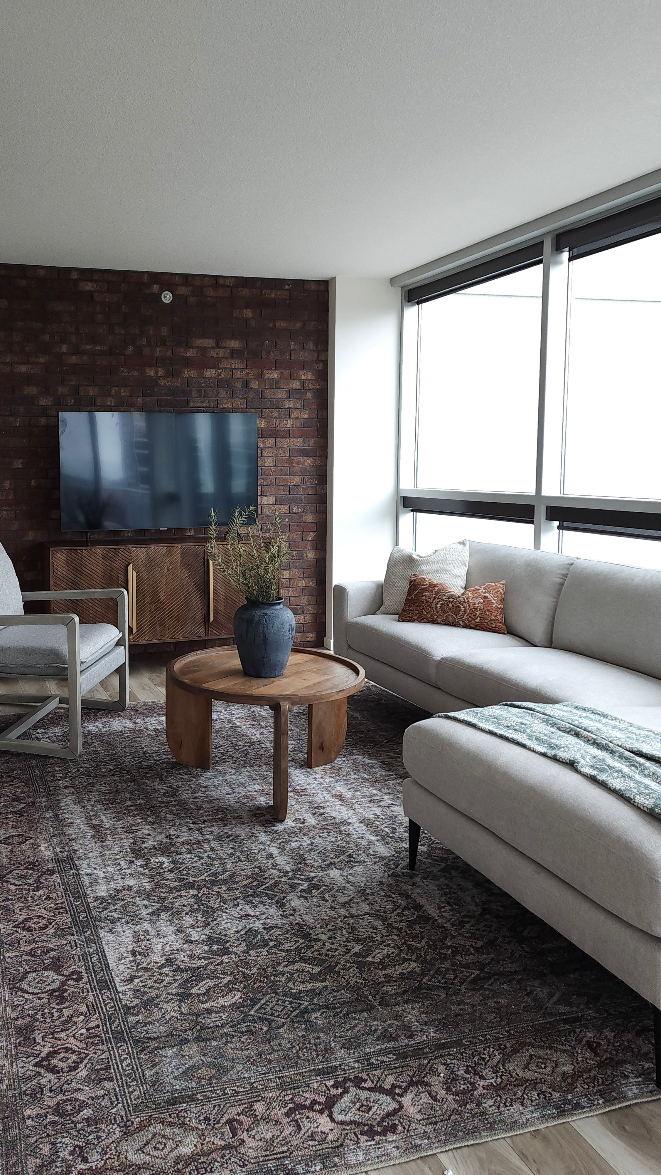 Calgary apartment styling for real estate, showing how home staging improvers sale price and lowers days on market