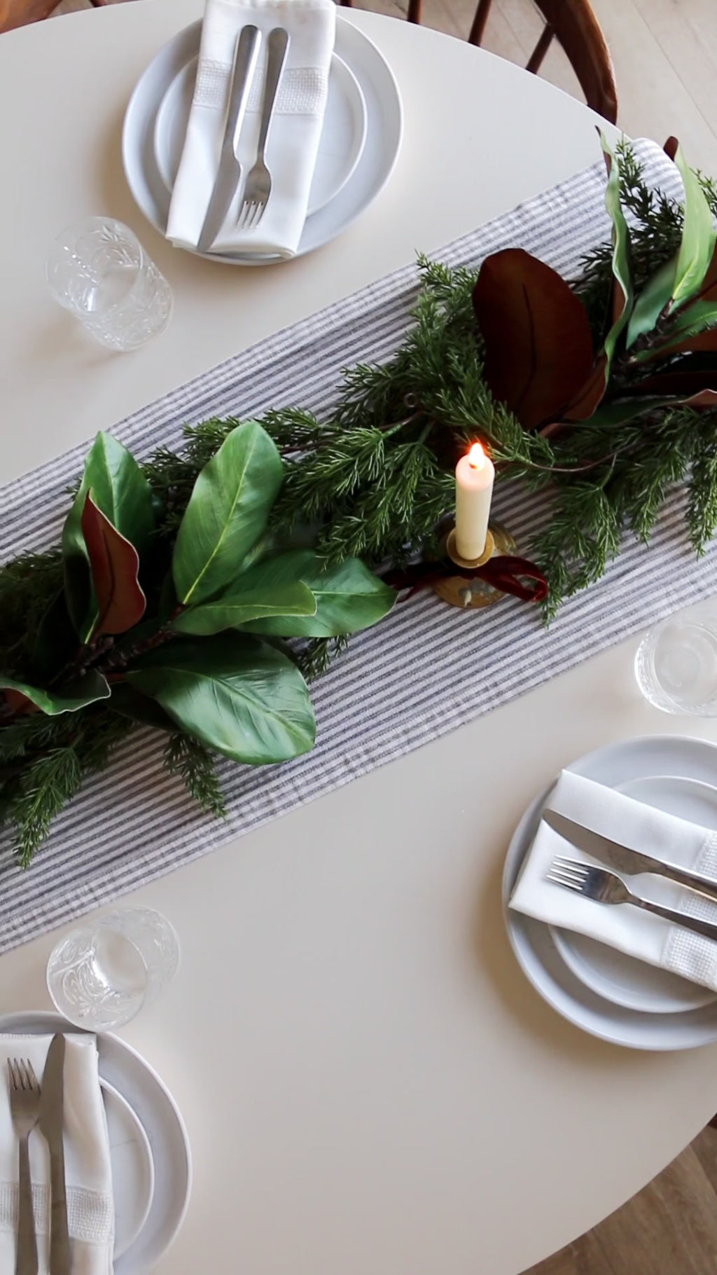Norfolk Garland Set of Two