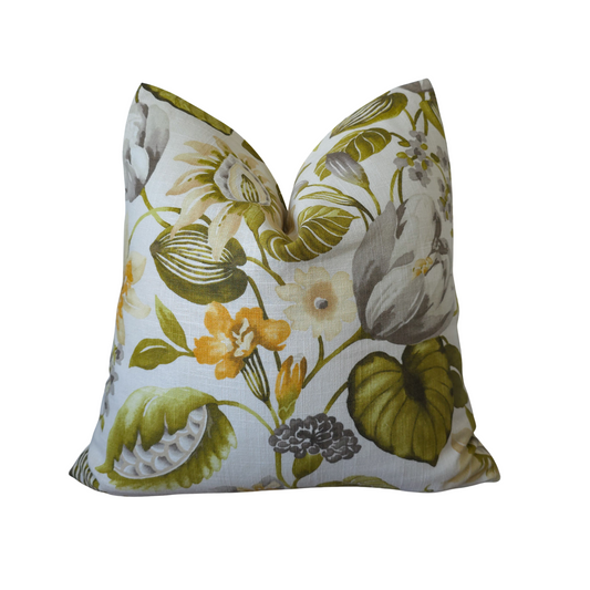 Charming Woodland Floral 20x20 Pillow Cover – Earthy Tones & Natural Elegance